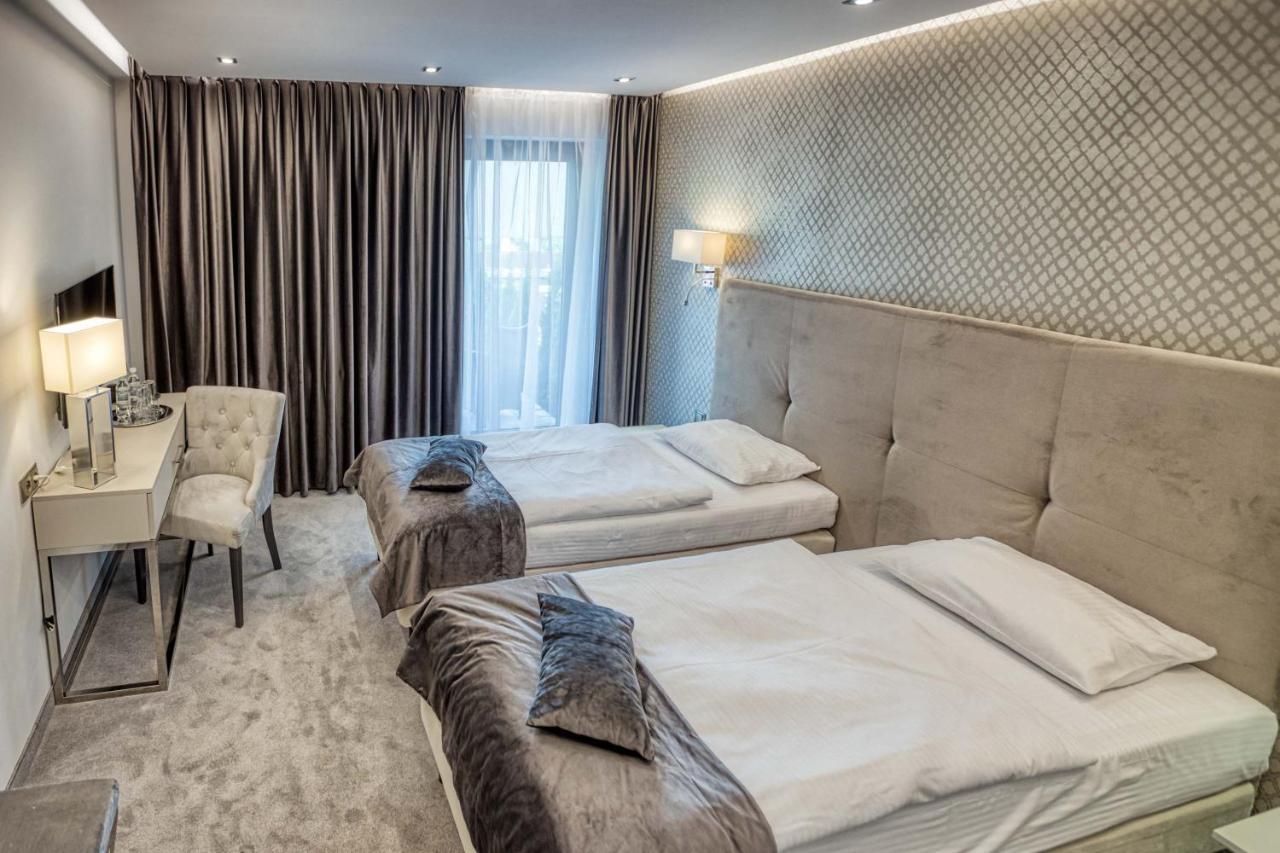 Hotel Bialy Dom Rybnik  Exteriér fotografie